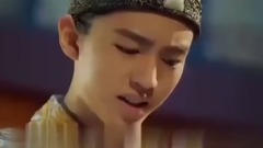 王俊凯<演员的诞生>预告,演小皇帝的哥哥演技满分