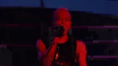 CLAP YOUR HANDS