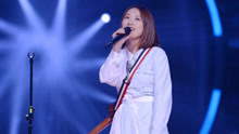 胡子悦 - 一个人去海边 - 梦想的声音2现场 17/12/08