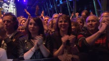 Sie bleibt (Live @ Zenith)