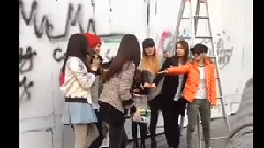 少女时代 - SM旧大楼前涂鸦