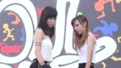 雄女漾舞
