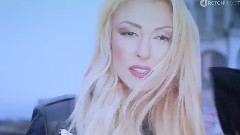 Andreea Balan ,Criss Blaziny - Decor