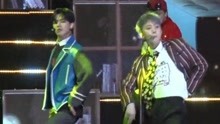 pentagon回归showcase 劲爆舞台点燃全场