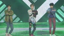 Stray Kids & 张祐荣 - Go Crazy+HANDS UP - KCON 2018 Japan 18/04/19