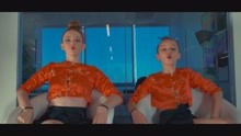  - 「这个少女很可以」可爱长腿腹肌萝莉Taylor客串Janelle编舞