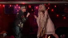 卡莎,Ke$ha,Macklemore - 钱妞Kesha联手Macklemore表演《Good Old Days》（2018公告牌音乐奖）