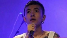 抖音爆火的歌曲《陷阱》