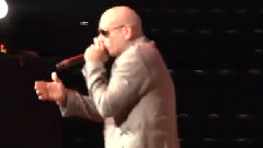 Live At Hot 93.7's Jingle Jam &#