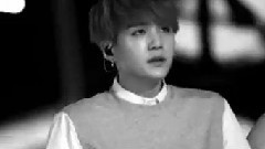 闵玧其(SUGA)
