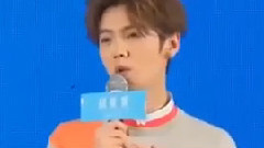 鹿晗期待