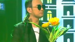 女人