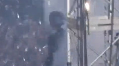 RUN