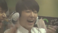 东海(Super Junior),Super Junior - Kiss The Radio