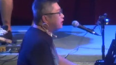 你说我容易吗