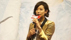 Talking02