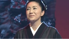转がる石