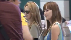 少女时代 - Jessica in Gimpo Airport Cut Part2