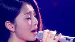两个女孩