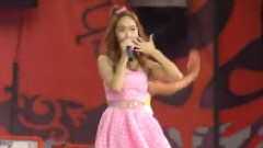 少女时代 - Tiffany & Sunny & Jessica Run SM Town In Korea