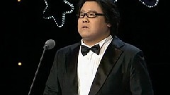 穿上戏装