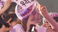 少女时代 - 2013 World Tour Girls & Peace Concert in Seoul