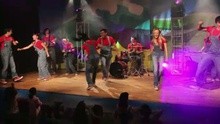 Todo El Mundo En Esta Fiesta