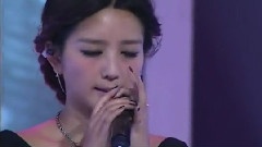 她
