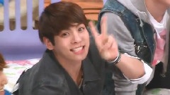 SHINee - HELLO