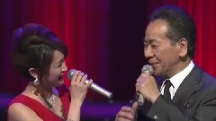 赤いグラス