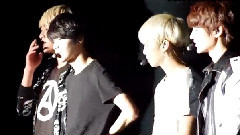 SHINee - Talk