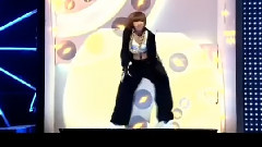2NE1 Dance Battle!!