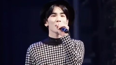 SHINee - Hello