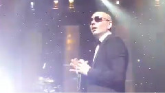 Pitbull In L.A. Carnaval Tour
