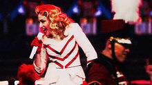 麦当娜·西科尼,Madonna,EXO - Madonna - The MDNA Tour 预告