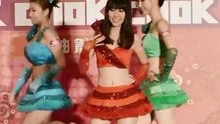  - 小短裙美眉活动现场热舞
