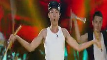 白举纲 - 白举纲 - 龙拳 20130906 快乐男声 现场版