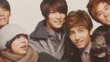 东方神起 - Love Is...
