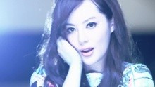 岑日珈 - 小动作