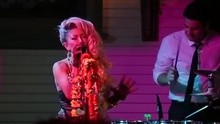 Neon Hitch,Florrie - Yard Sale 不插电版