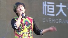 大张伟 - 我就不爱唱情歌