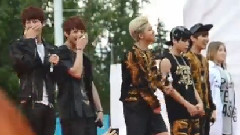 Watching Flashmob