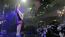 Taylor Swift - Mine（LIVE）