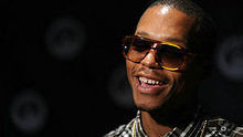 Lupe Fiasco - The Show Goes On 官方版