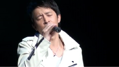 撑伞