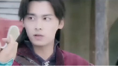 安静的美男子