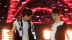 SHINee - Stranger
