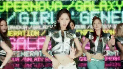少女时代 - Galaxy Supernova